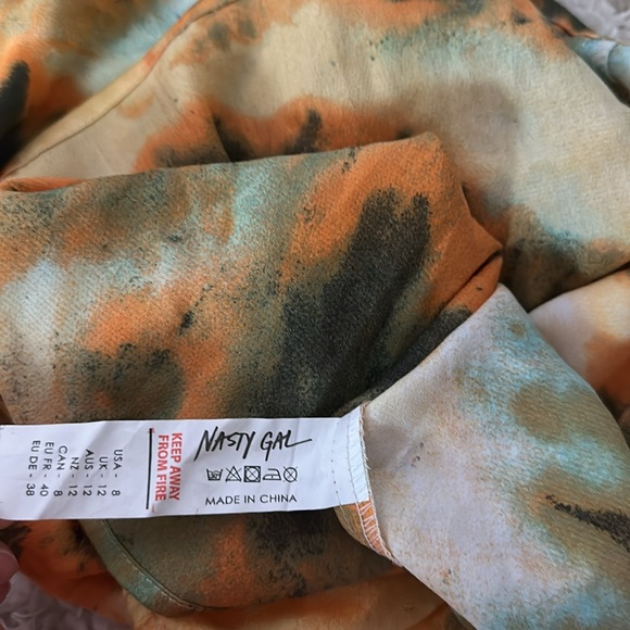 Nasty Gal Right On Tie Dye Cowl Crop Top - Picture 5 of 5